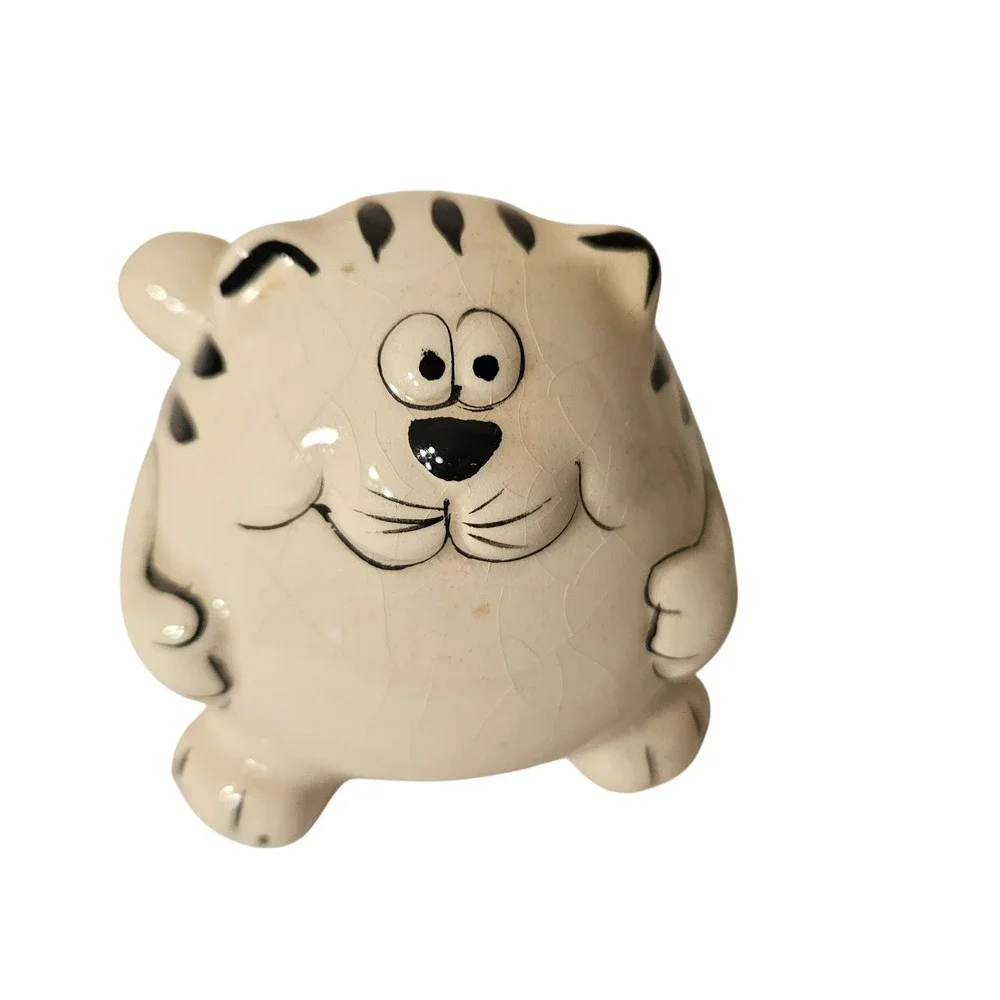 Pier 1 Ceramic Cat Salt Shakers Set Black White Striped Whimsical (2 salt)